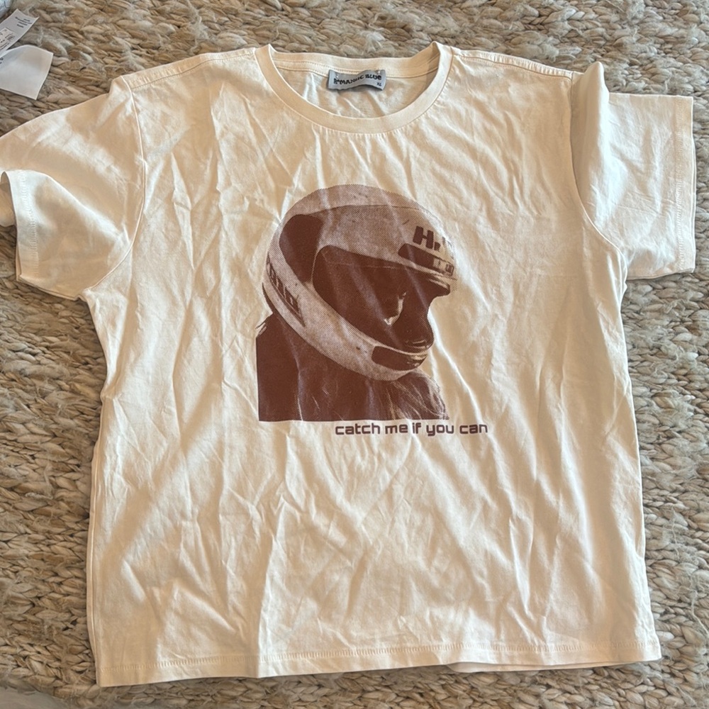 Romantic Blue Graphic Tee - Cream
